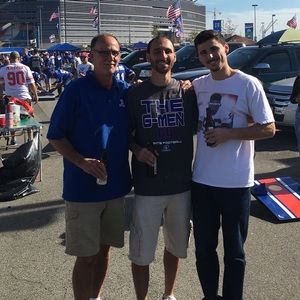 Meet your Posher, Eric